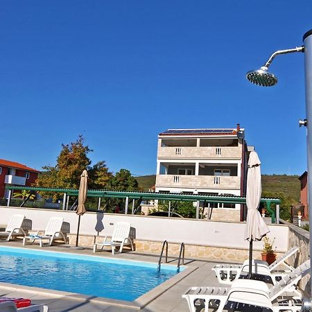 Apartment Tony With Private Pool Sukosan Exterior photo